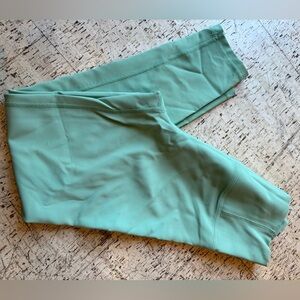 Aerie Mint Green Legging